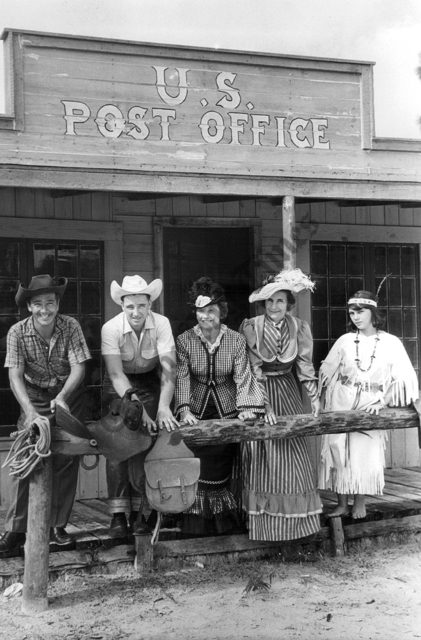 Old Fort Dodge post office.